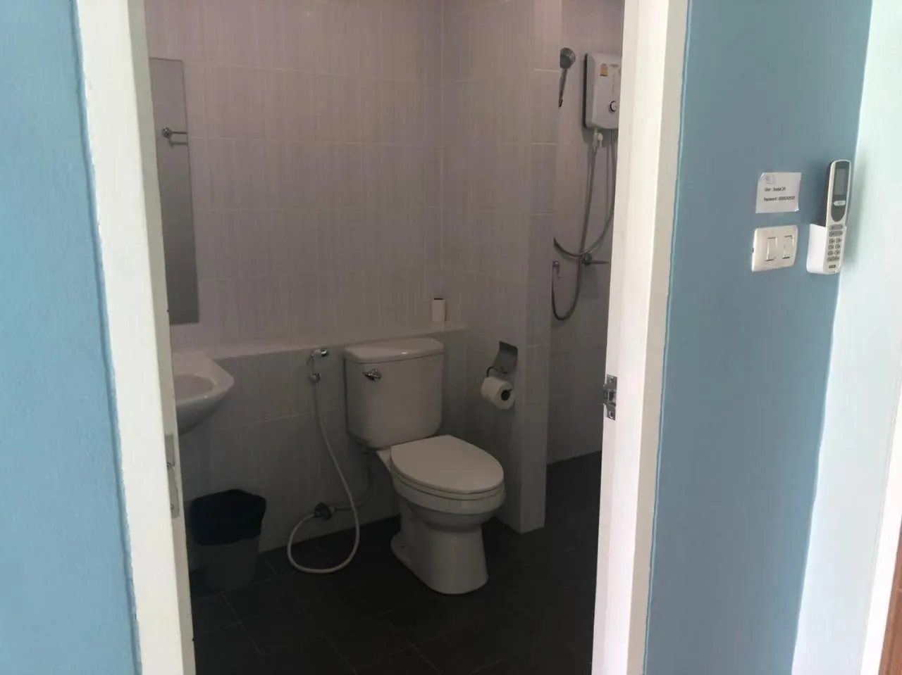 Hotel Khao Oat Airport Nai Yang Beach 2*,